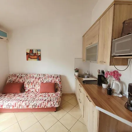 By The Sea - 22750 Apartment *